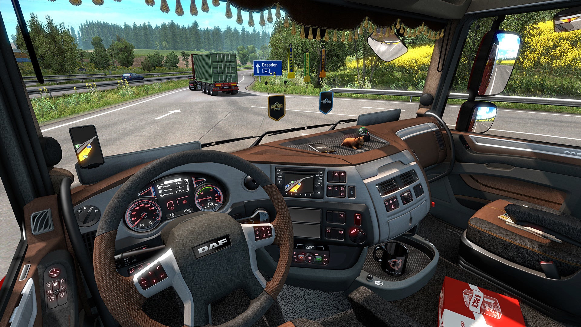 Euro Truck Simulator 2 - Cabin Accessories DLC